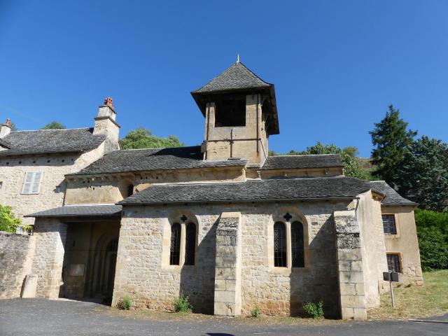 L'église de Vinnac, Estaing, Aveyron, France.