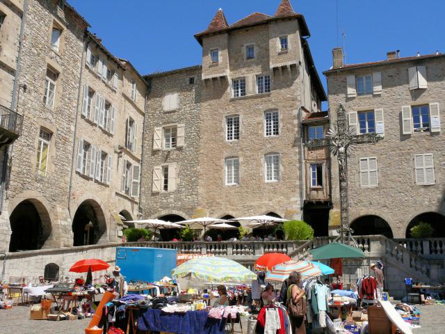 Villefranche-de-Rouergue - Place Notre-Dame