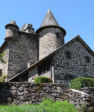 Cet édifice est répertorié dans la base Mérimée, base de données sur le patrimoine architectural français du ministère de la Culture, sous…