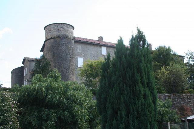 Saint-Beaulize (Aveyron) - château.