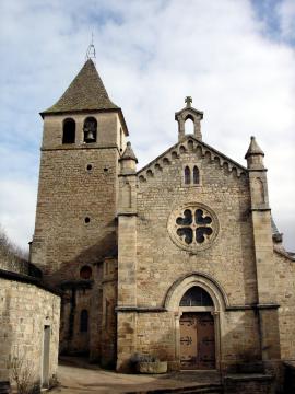 L'église de Saint-Beauzély (Aveyron)