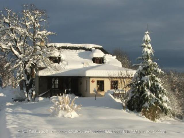 12220 -LUGAN La Borie