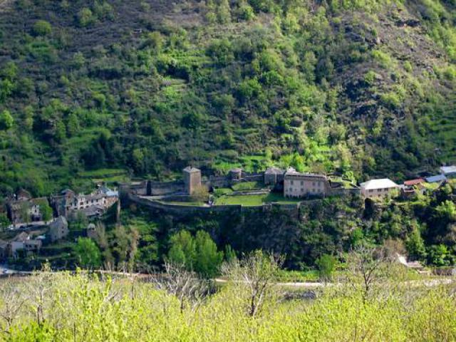 Brousse le Château (Aveyron)