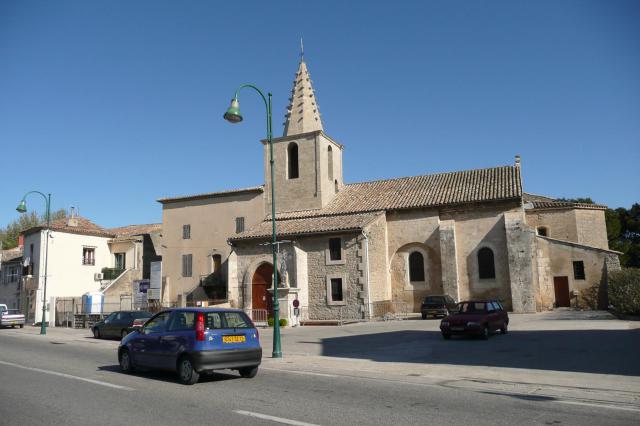 Eglise à Sénas.