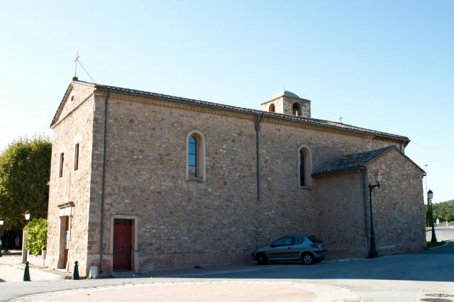 L'église Saint-Antoine à Châteauneuf-le-Rouge, Bouches-du-Rhône (France).
