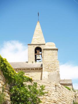 Clocher de l’église Saint-Sauveur de Fos-sur-Mer (France).