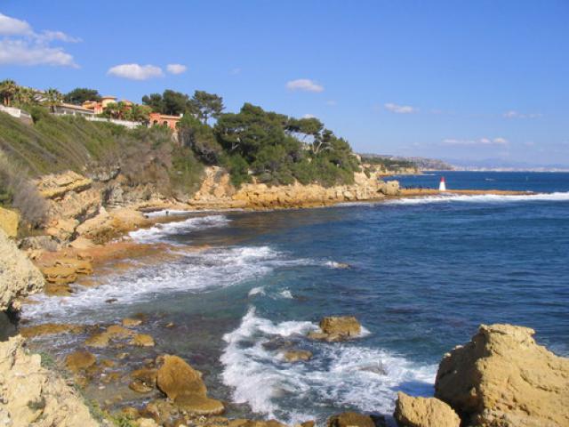 La Côte Bleue et le phare de Carry le Rouet