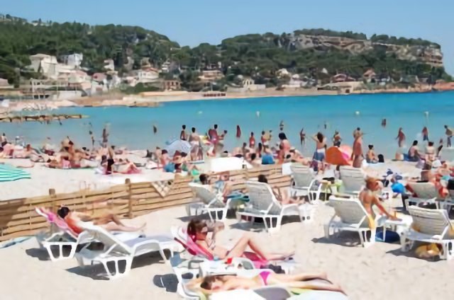 La plage du Rouet, en juin