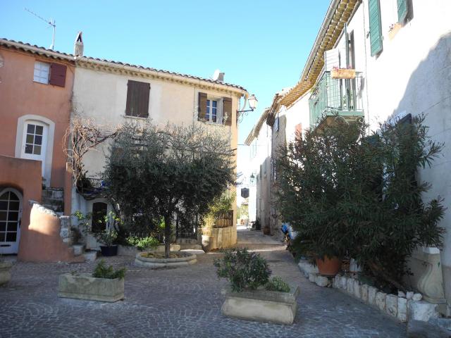 Place à Ventabren