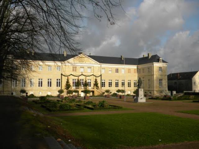 Isigny, place de Verdun