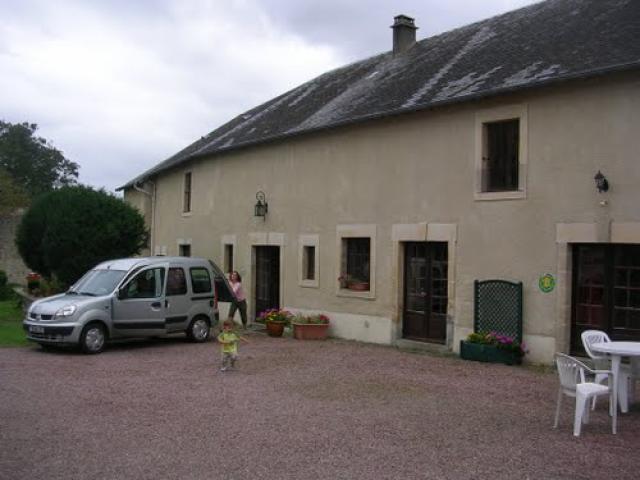 FERME NORMANDE A VOUILLY