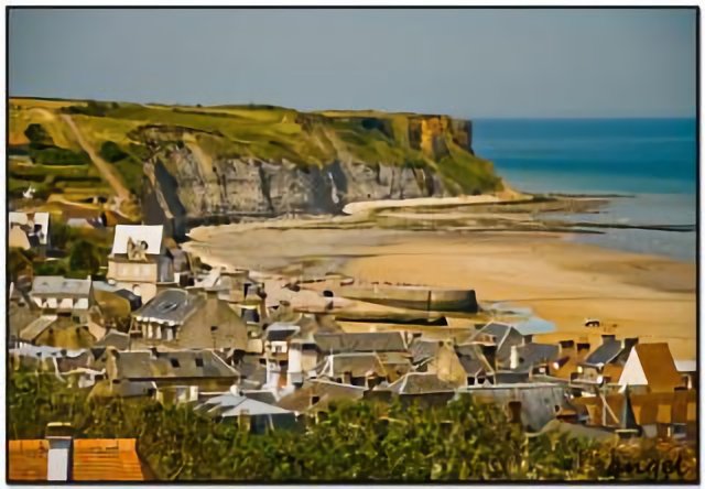 Never Forget The Deads Of D-day - Golden Beach