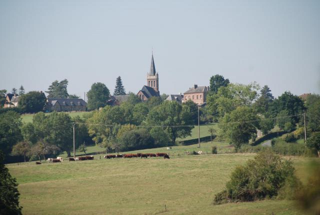 Vue du bourg de Tortisambert.