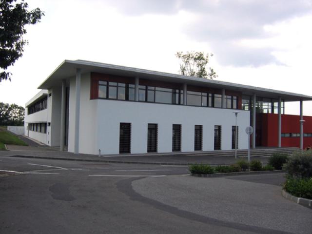 Vire : IUT, HSE.