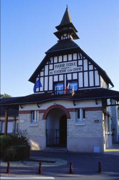 Town hall of Saint André-sur-Orne