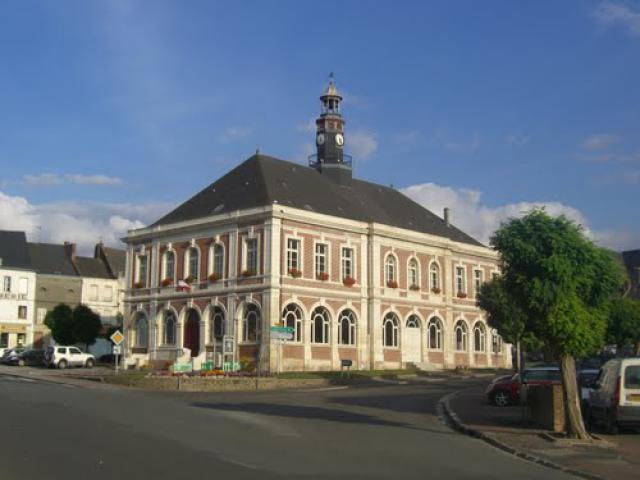 L'hôtel de ville de Montcornet