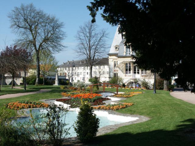 Cormelles le Royal - Jardin public