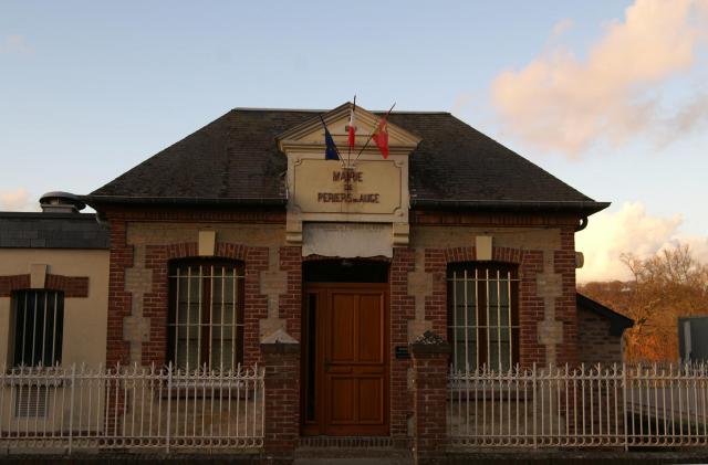 Mairie de Périers-en-Auge.