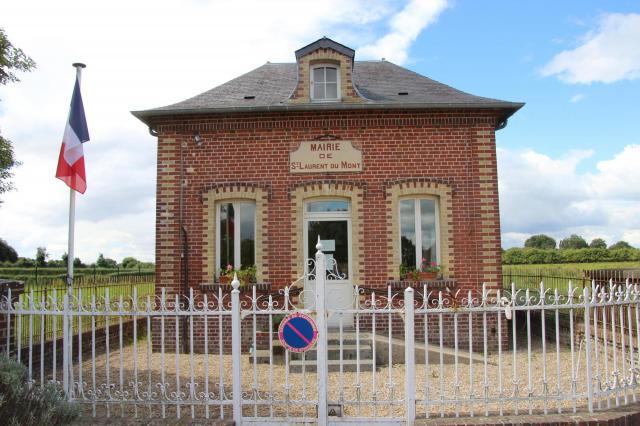 Mairie Saint-Laurent-du-Mont