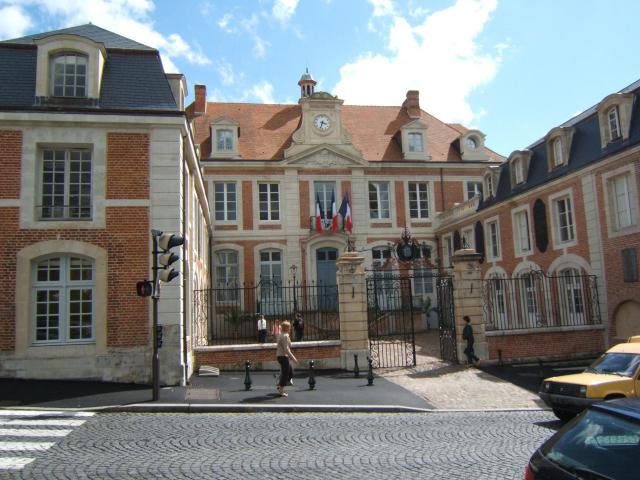 Mairie de Lisieux, Calvados