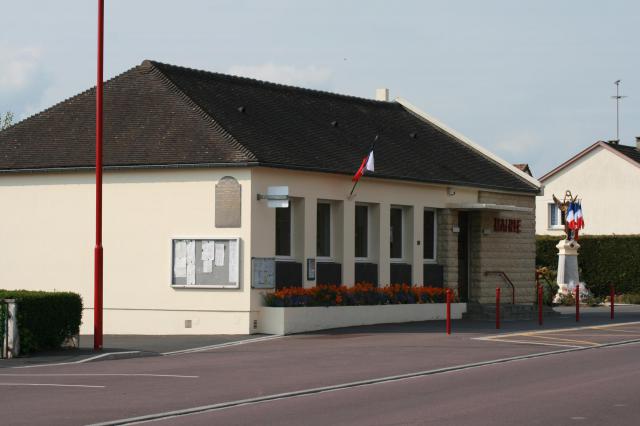 Mairie de Saint-Martin-de-la-Lieue (14100).