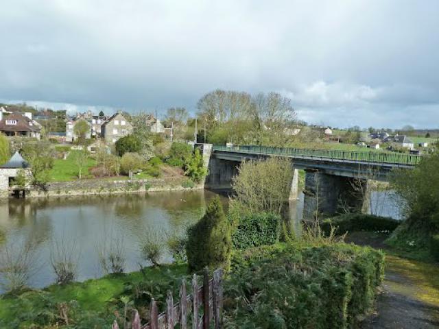 Le Pont des Vers (Pont des Canadiens, 12-8-1944)
