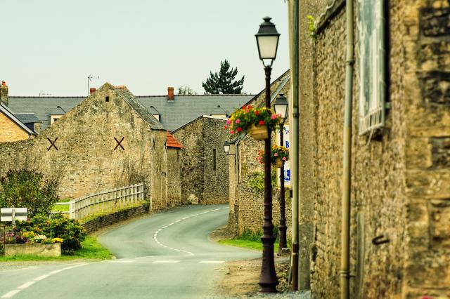 Rue principale de Colleville-sur-Mer, Normandie