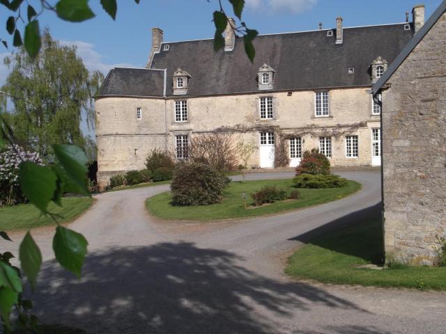 Manoir de Fierville, propriété située sur la commune d'Avenay (Calvados, France).