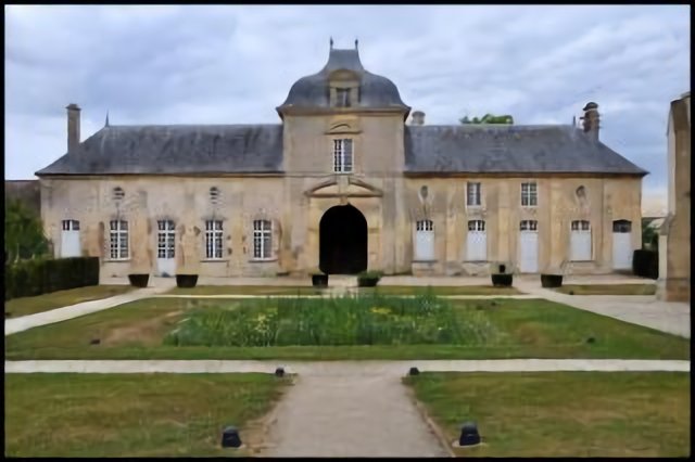 Abbaye d'Ardenne, porte Saint-Norbert
