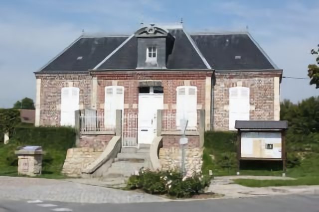 France-Normandie: Mairie de Saint Ouen le Pin