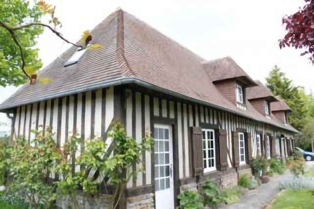 La cour Thomas