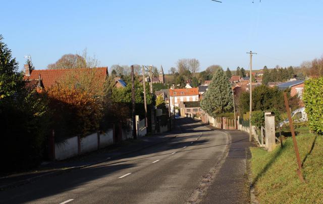 Vue d'Hargicourt depuis la rue de Villeret.