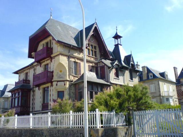 Villa am Strand