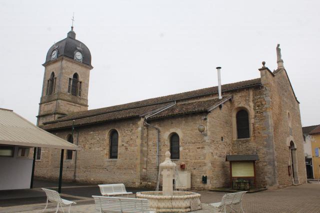 Église Saint-Didier de Saint-Didier-sur-Chalaronne.