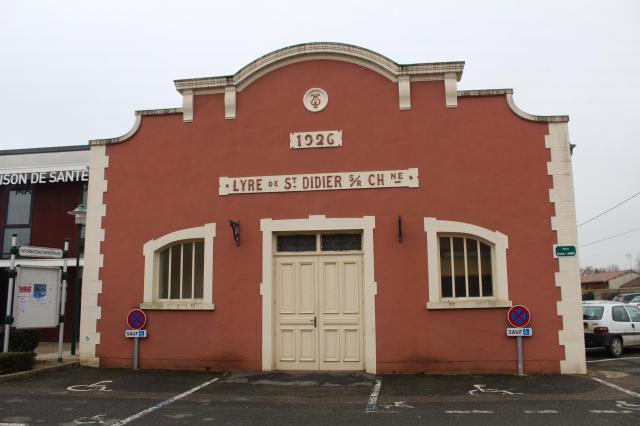 Salle de la Lyre à Saint-Didier-sur-Chalaronne.