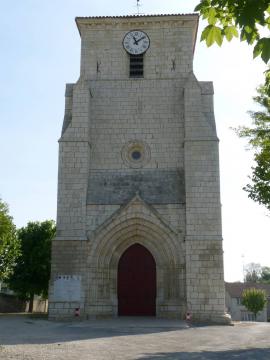 église de Salles-d'Angles, Charente, France