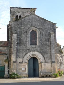 Eglise de Chazelles, Charente, France