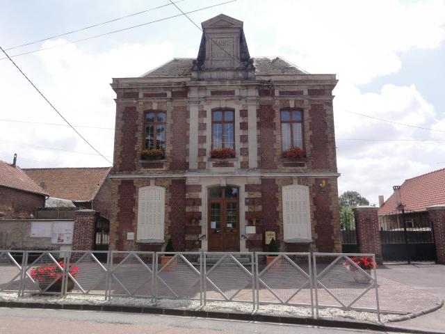 Serain (Aisne) mairie et école