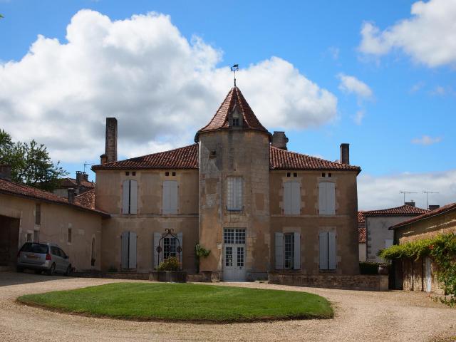 Logis d'Estivalle, ou logis de Chassors, en Charente, France