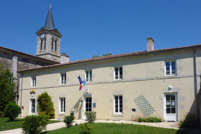Mairie La Ronde Charente-Maritime France