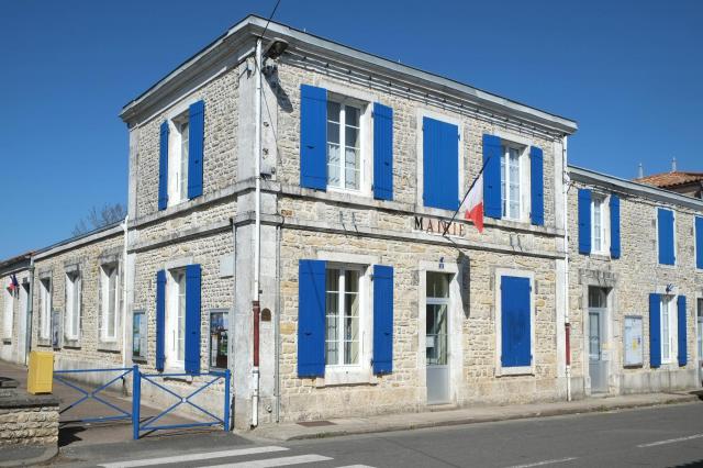 Mairie Saint-Christophe Charente-Maritime France