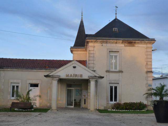 Mairie de Bussac-Forêt, Charente-Maritime, France