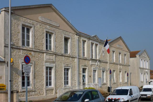Mairie Charron Charente-Maritime France