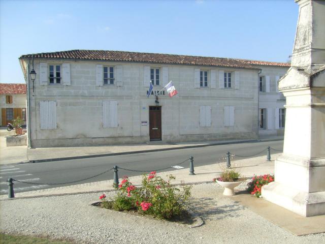 Mairie de Nieul-lès-Saintes