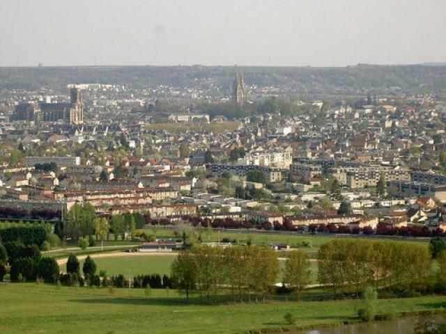 Soissons vu du bois de Pasly