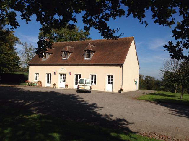 Saint-Pierre-les-Bois - mairie