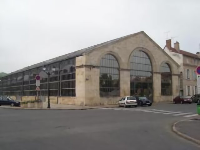 Halle du Marché à Saint-Amand-Montrond, Cher, France