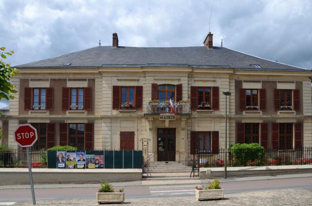 Mairie de Trélou-sur-Marne, Aisne, France