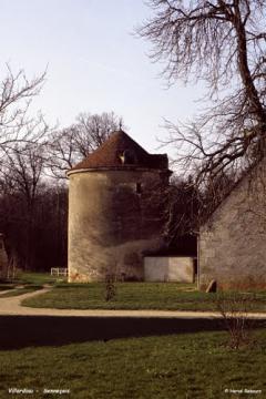18 Senneçay - Pigeonnier Villardiau