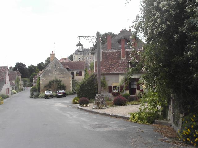 Apremont-sur-Allier est une commune française, située dans le département du Cher et la région Centre. Auteur : Greudin, 2005 Licence :